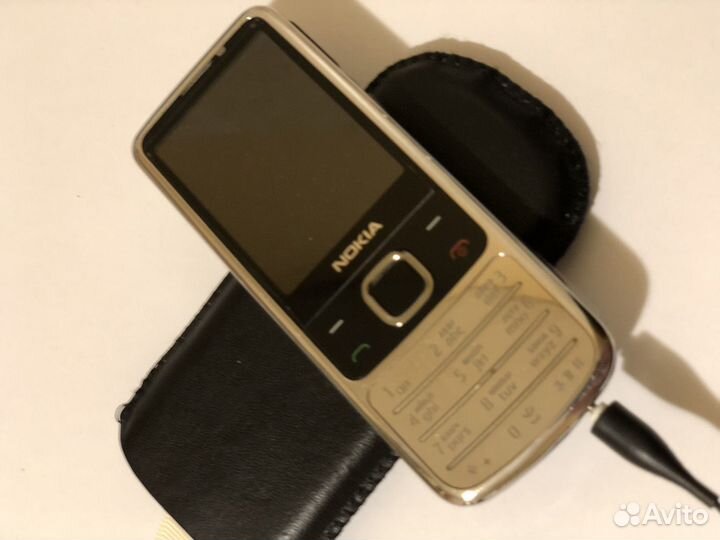 Nokia 6700 Classic