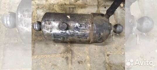 Подъемный гидроцилиндр