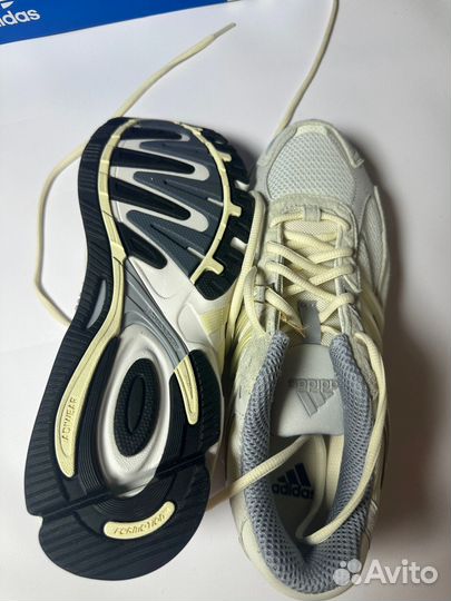 Кроссовки Adidas response cl