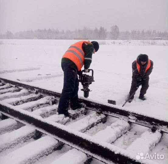 Разнорабочие Подсобники Бригады Рабочих Землекопы