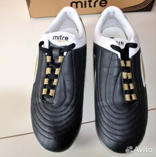 Футбольные Бутсы Mitre новые р.41,5-42