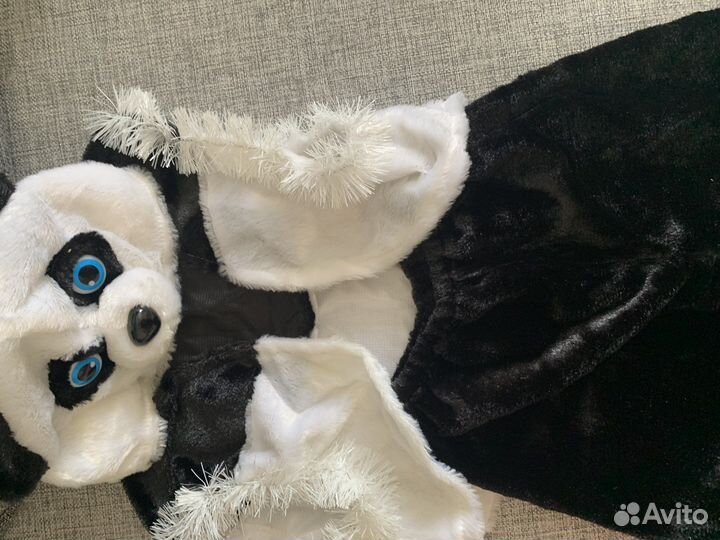 Костюмчики на 2-5 лет.Один раз одеты