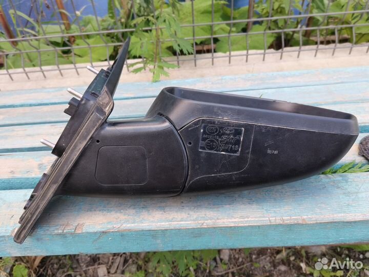 Правое зеркало Hyundai Creta