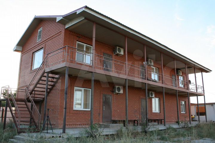 Дом 650 м² на участке 38 сот.