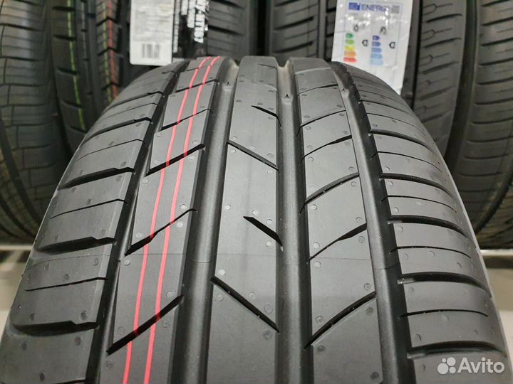 Kumho Ecsta HS52 195/55 R16