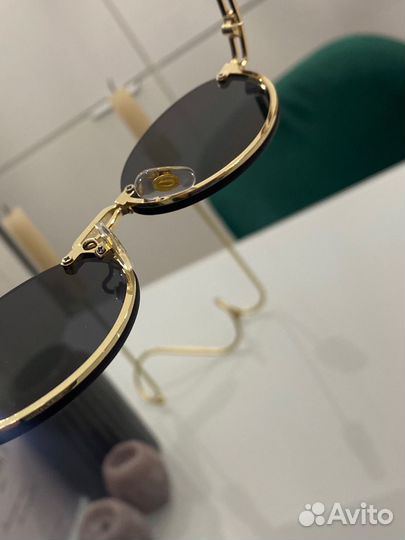 Солнцезащитные очки Max Mara