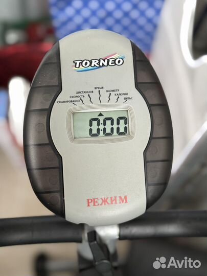 Эллиптический тренажер torneo