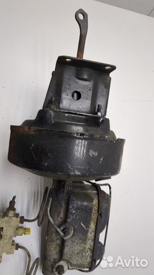 Цилиндр тормозной главный Jeep Wrangler, 1992