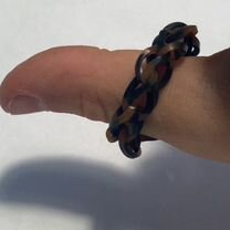 Браслет из резинок коричневый и черный 9 см