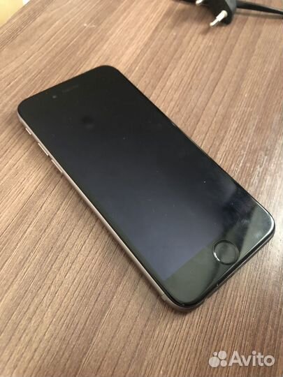 iPhone 6S, 16 ГБ