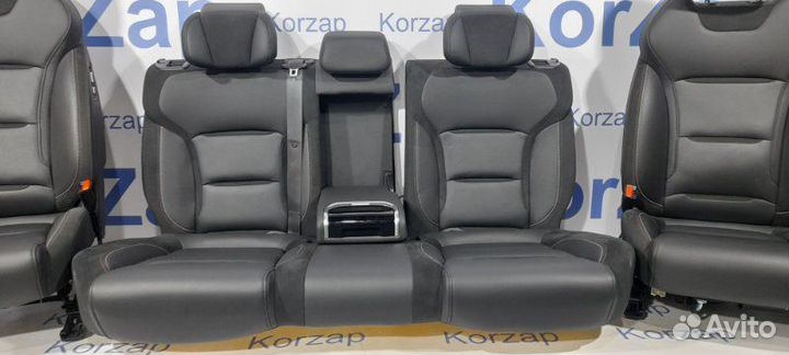 Сиденье комплект Geely Tugella FY11 JLH-4G20TDB
