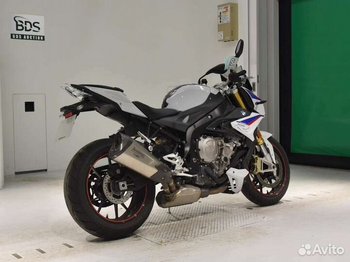 Продам BMW S1000R