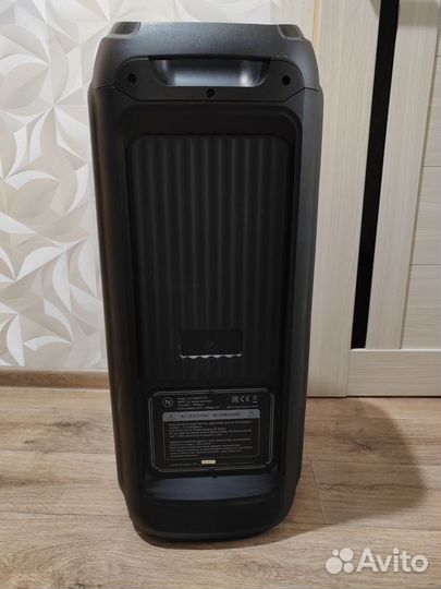 Акустические колонки большие