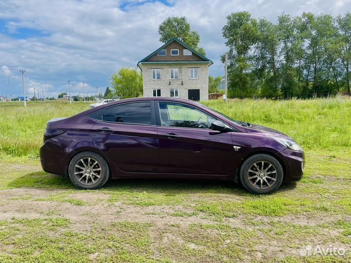 Hyundai Solaris 1.6 AT, 2011, 250 000 км