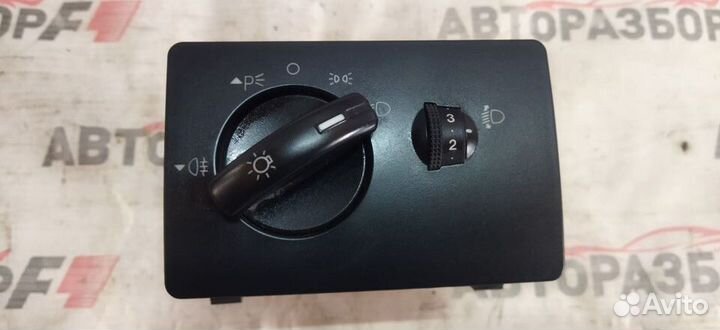 Ford Focus 2 Переключатель света фар
