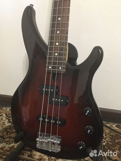 Бас гитара yamaha trbx 174