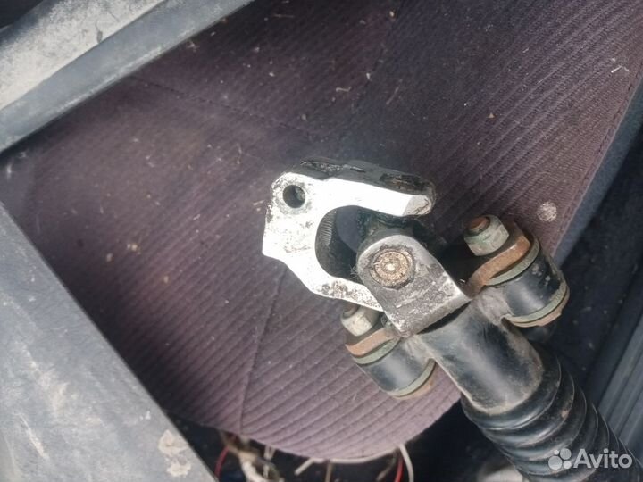 Рулевой карданчик Audi 100/А6 45