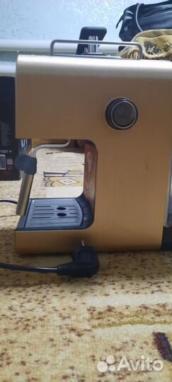 Кофемашина polaris PCM 1526E