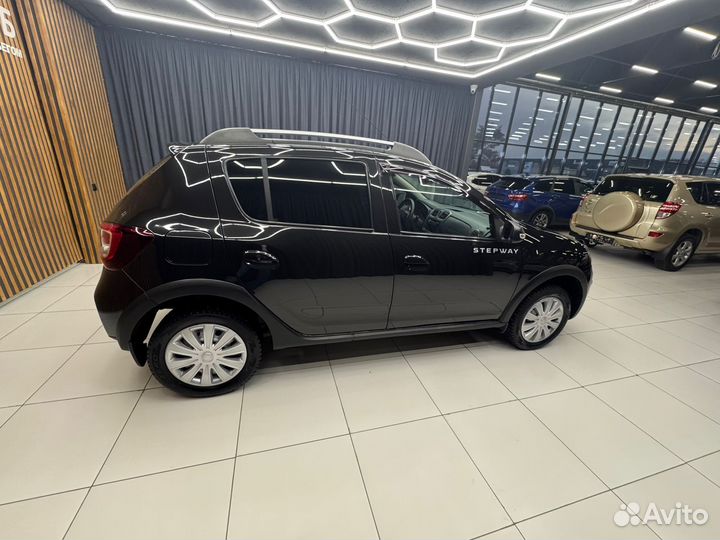 Renault Sandero Stepway 1.6 МТ, 2014, 165 900 км