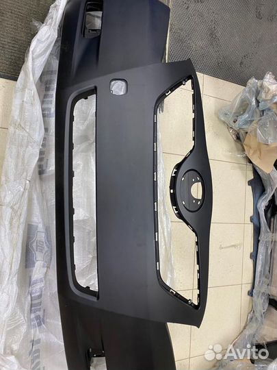 Бампер передний Toyota Camry 40