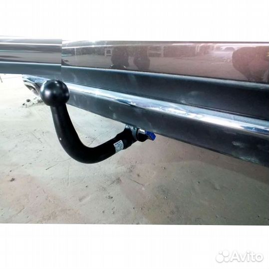 Фаркоп Mercedes E-Class седан w212