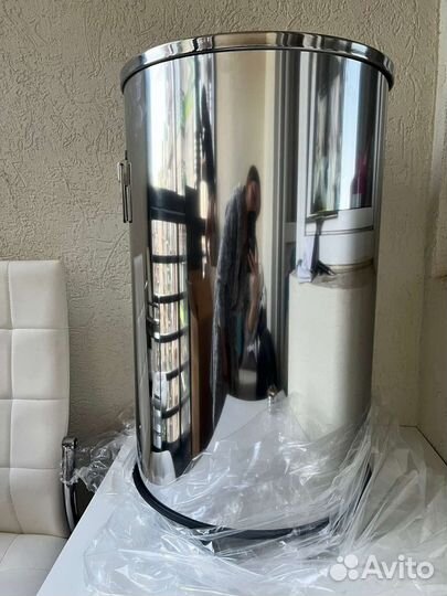 Кастрюля из нержавейки 30 литров на колесах новая