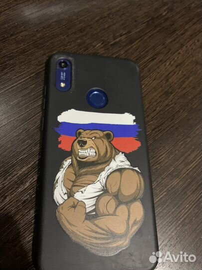Телефон Honor 8а