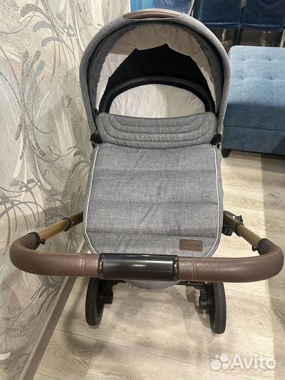 Продам модульную коляску Carello Epika 2 в 1