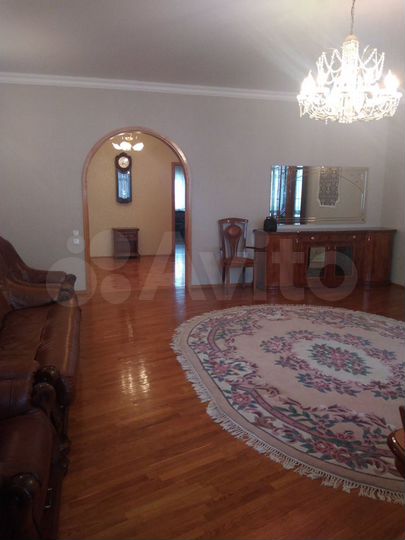 4-к. квартира, 160 м², 5/6 эт.