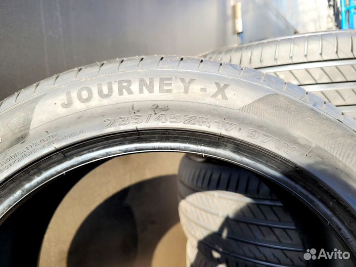 Greentrac Journey-X 235/45 R17