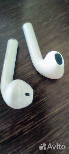 Беспроводные наушники новые