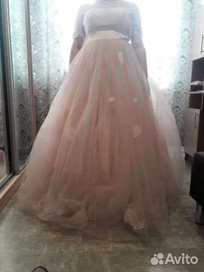 Свадебное платье 44 46 бу