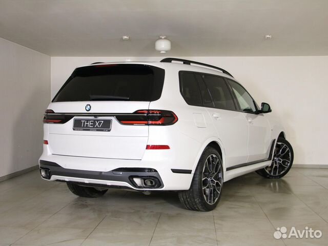 BMW X7 3.0 AT, 2022