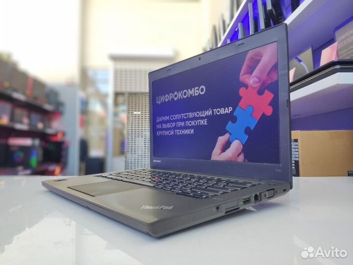 Ноутбук Lenovo Intel Core i3 8 гб
