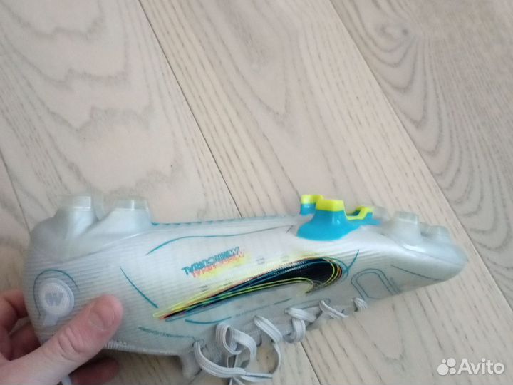 Бутсы nike mercurial