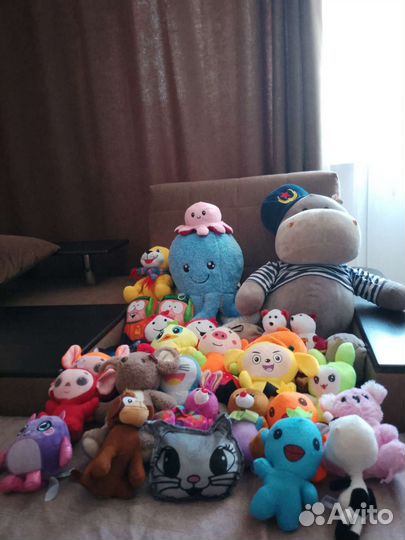 Коллекция из мягких игрушек