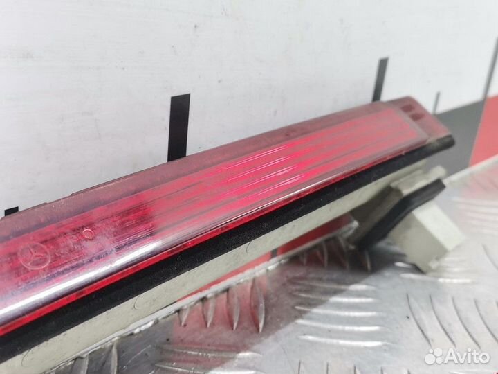 Стоп-сигнал Mercedes-Benz E-Класс W210/S210 рест