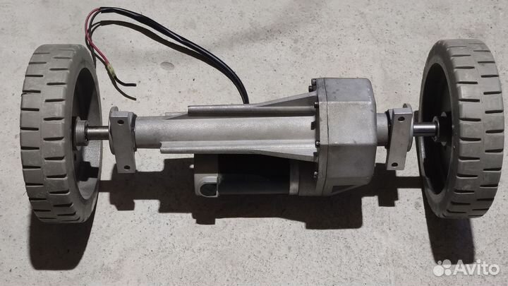 Мотор движения с редуктором для Karcher B 80 W