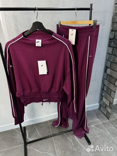 Спортивный костюм nike женский