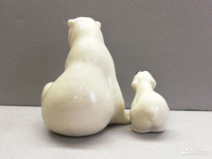 Фигурка медведь и умка одним лотом