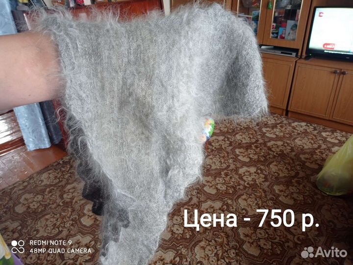 Пуховые платки и косынки