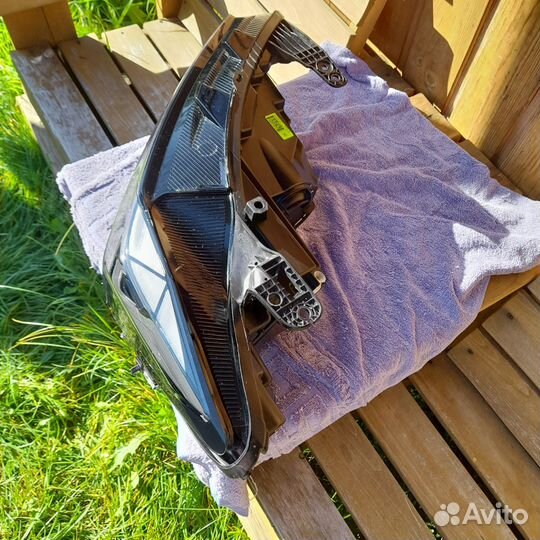 Фара левая Changan Uni-V C281F280501-0200