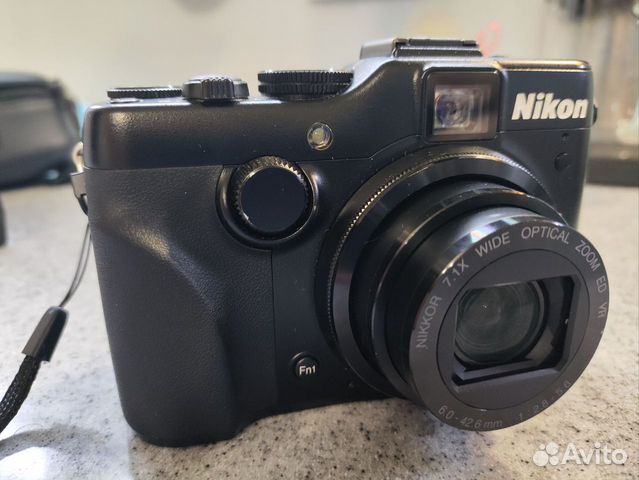 П/профессиональный фотоаппарат Nikon Coolpix P7100