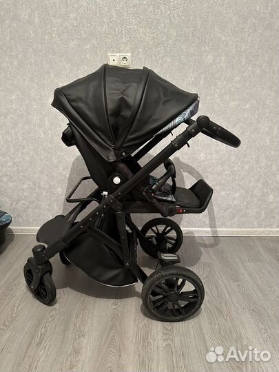 Коляска Lonex Comfort Galaxy 2 в 1+автолюлька