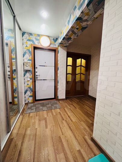 2-к. квартира, 50,7 м², 2/5 эт.