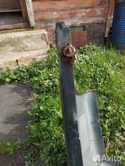 Задний бампер Пежо 406