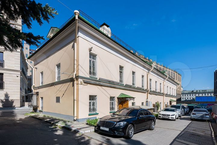 Продам здание, 903 м²