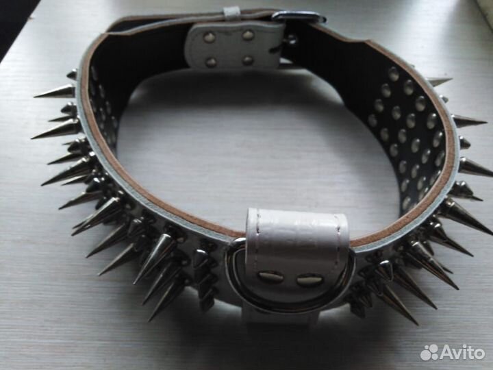 Кожанный ошейник для крупной собаки