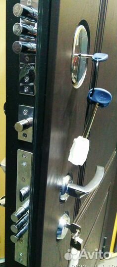 Входная дверь дуэт Ясень Грей / Белый снег