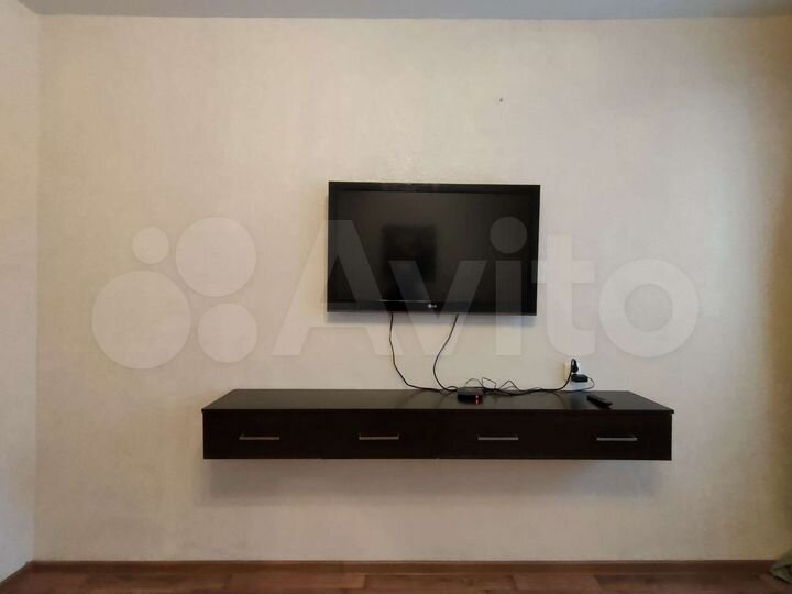 2-к. квартира, 55 м², 1/5 эт.